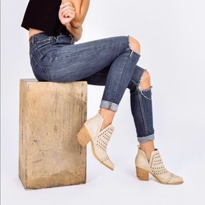 NIB Mi.iM Trixi Ankle Boots